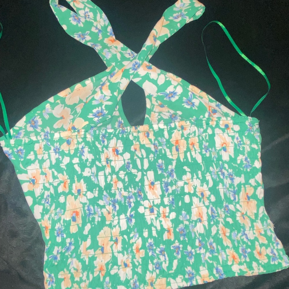 Keyhole top - Picture 4 of 4